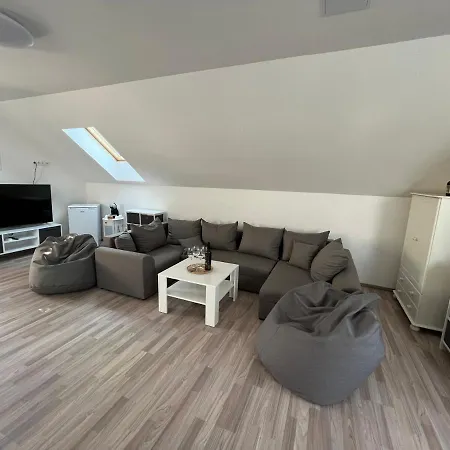 Apartamento Prostě Sklípek Jaroslavice (Znojmo)