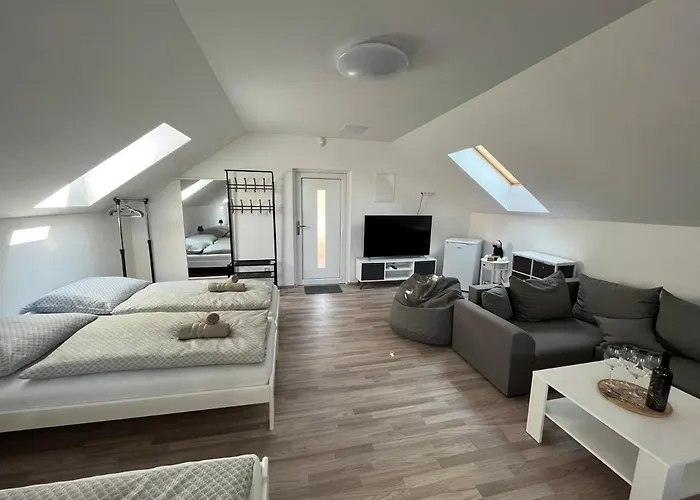 Prostě Sklípek Apartamento Jaroslavice (Znojmo)